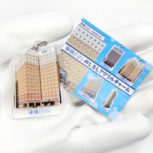 商品名 : 東横INNめじるしアクリルチャーム