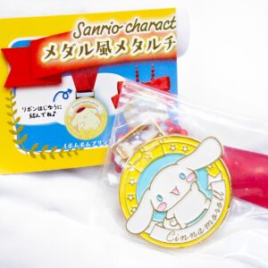 商品名 : サンリオキャラクターズ メダル風メタルチャーム