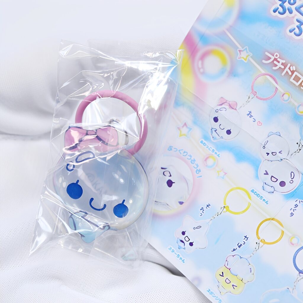 商品名 : ぷくぷくあわわちゃん プチドロップ風めじるしマスコット