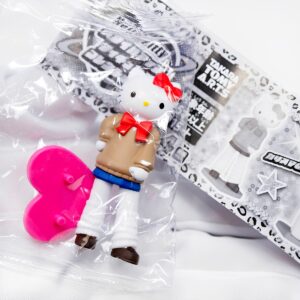 商品名 : ハローキティ スタイルアップフィギュアコレクション