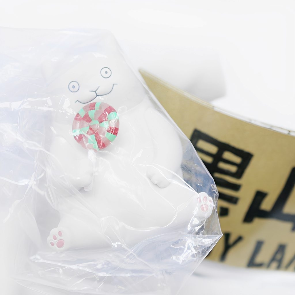 商品名 : 黒山 KATHY LAM FIGURE COLLECTION