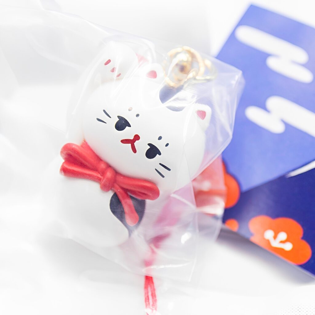 商品名 : marucoro chan なつかし根付チャーム
