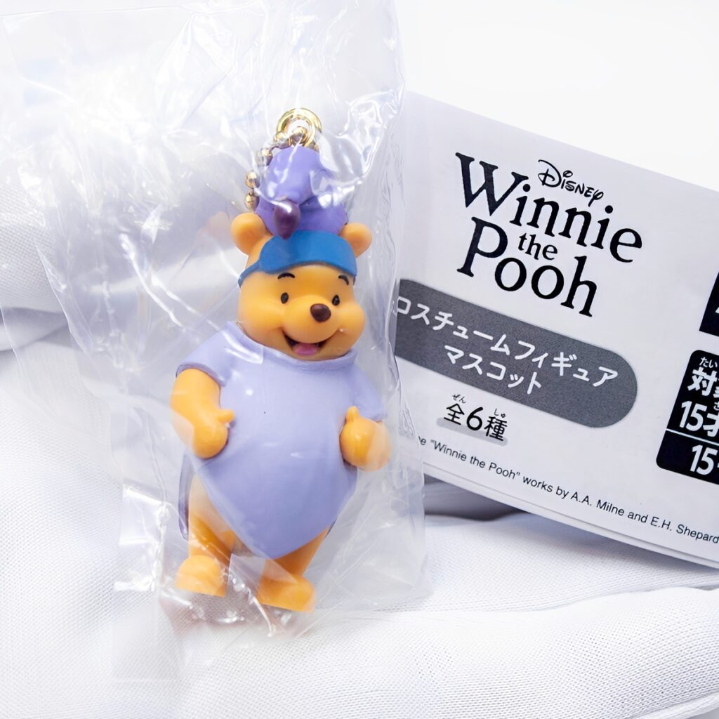 商品名 : くまのプーさん コスチュームフィギュアマスコット